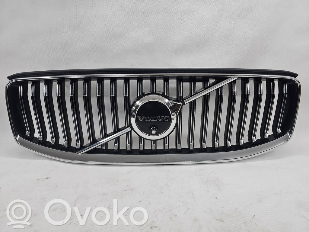 Front grill   32291019