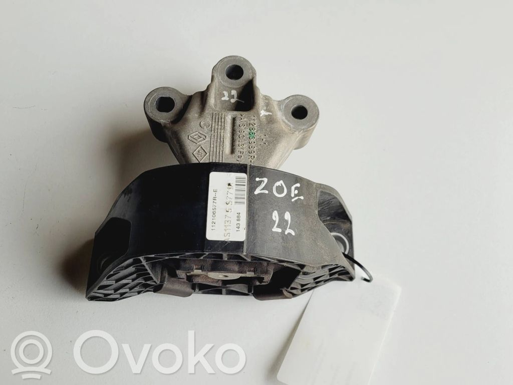 Engine mount bracket   112863989R,112106577R