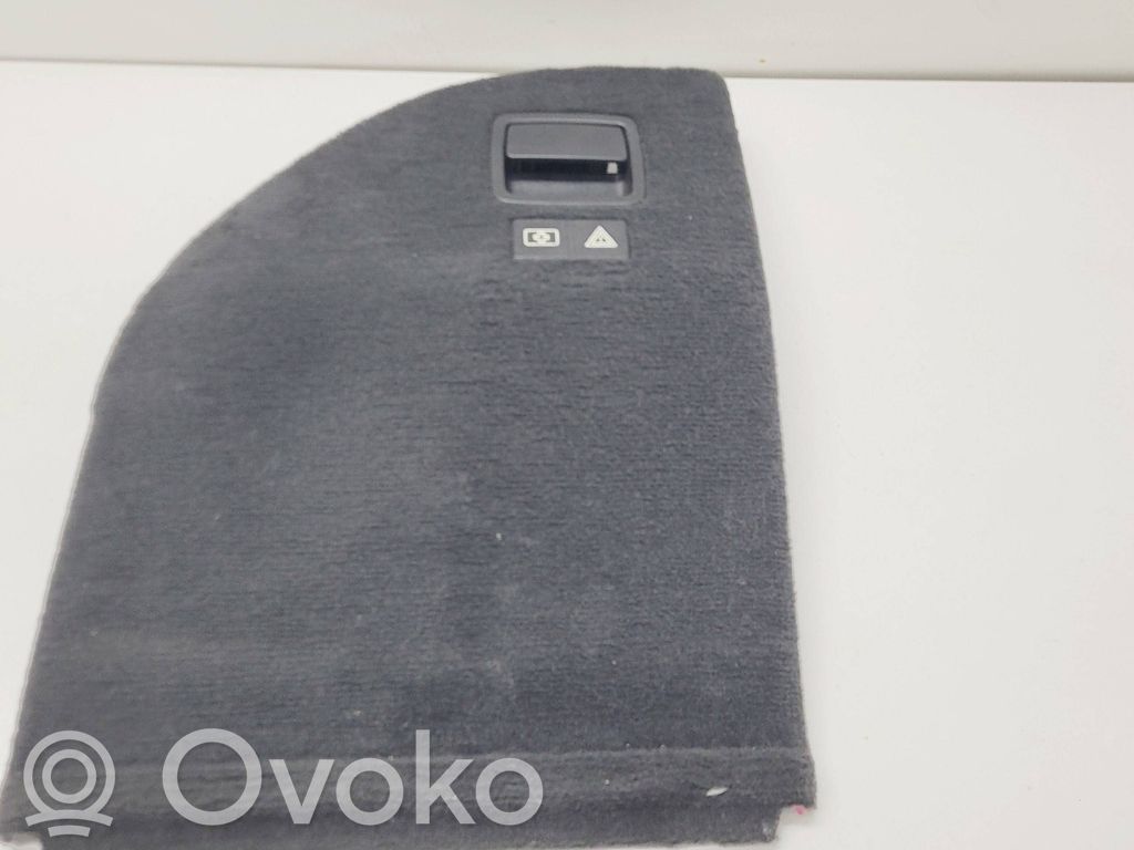 Šoninis apdailos skydas   7068881