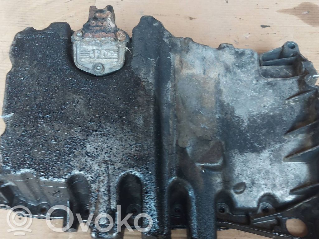 Audi A4 S4 B7 8E 8H Öljypohja 