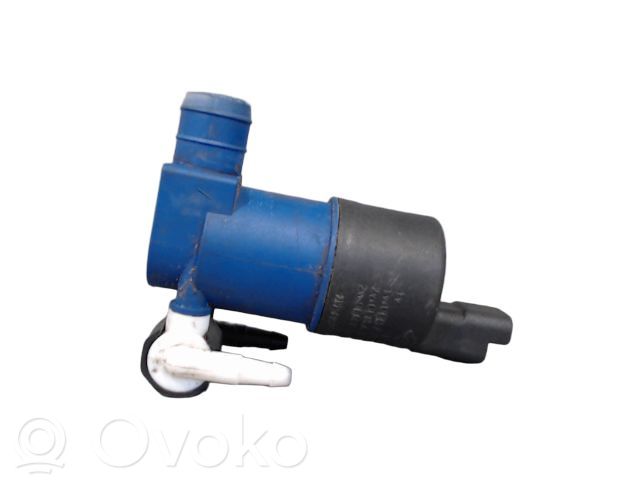 Windscreen/windshield washer pump   7700428386,0000643475,0000643492,02063,04408575,04410722,11148700001,116925,1298500100,150059210,150059310,15SKV013,190361,20126,2220032,246083002018,289200004R,28920BU010,30355,33266,4408575,4410722,55126,6001549443,6001549444,643470,643475,643492,643498,643770,7500126,7700428386,7700430078,7700436687,8200030639,8200194414,88211,88214,90047,91160063,93160293,954600,9634558980,9641553880,9641553980,9643447980,9680693280,9722,A2C53030301Z,LG250,SP038,T402063,TSP003