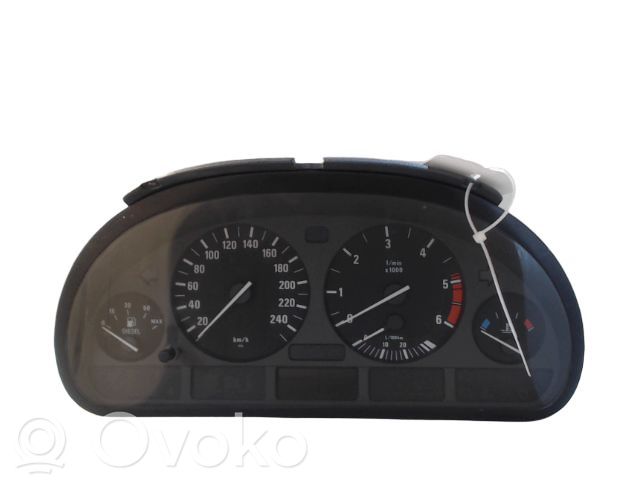 BMW 5 E39 Speedometer (instrument cluster) 