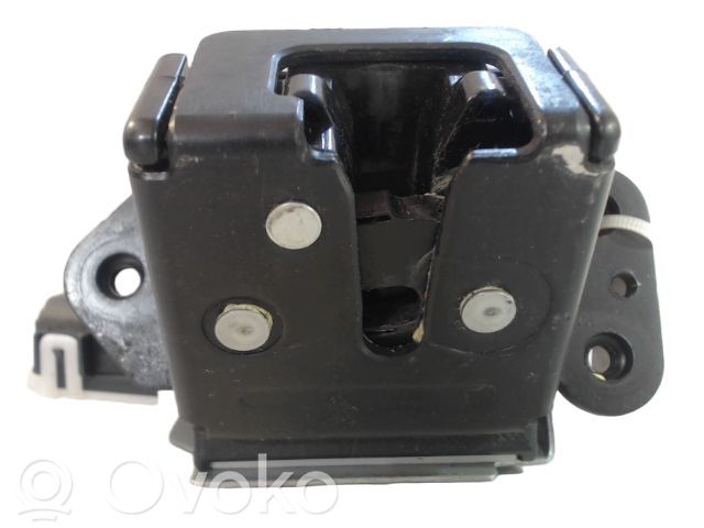 Mazda 2 Loading door lock 