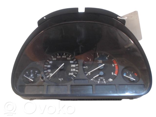BMW 5 E39 Speedometer (instrument cluster) 