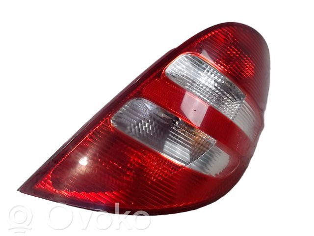 Mercedes-Benz A W169 Lampă spate în caroserie 