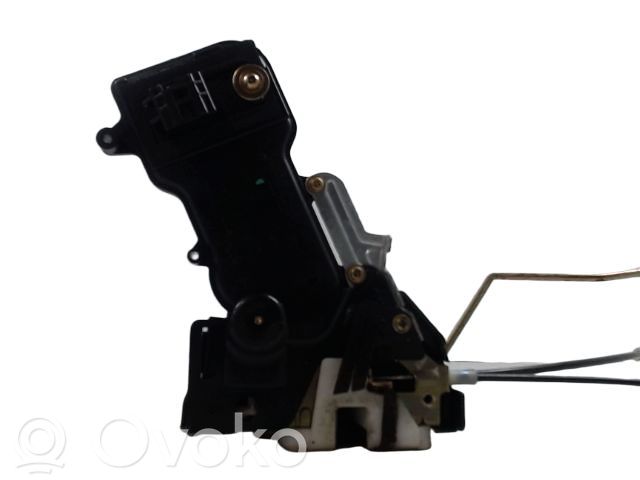 Mazda 2 Front door lock 