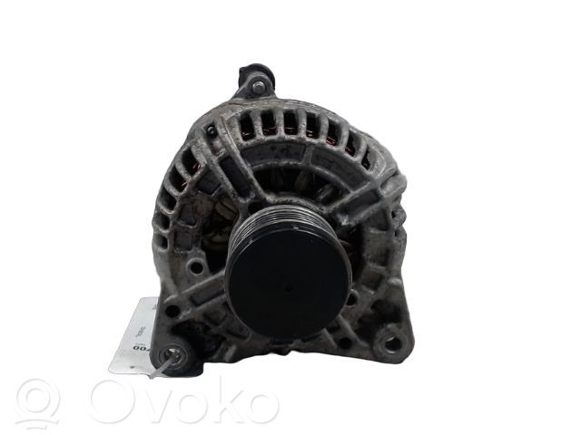 Nissan Note (E11) Alternator 