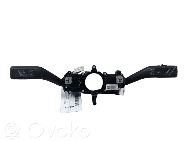Skoda Superb B6 (3T) Indicator stalk 