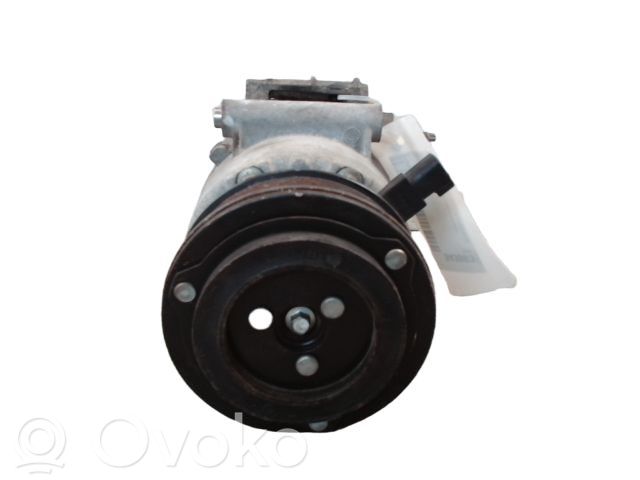 Ford Fiesta Compressore aria condizionata (A/C) (pompa) 