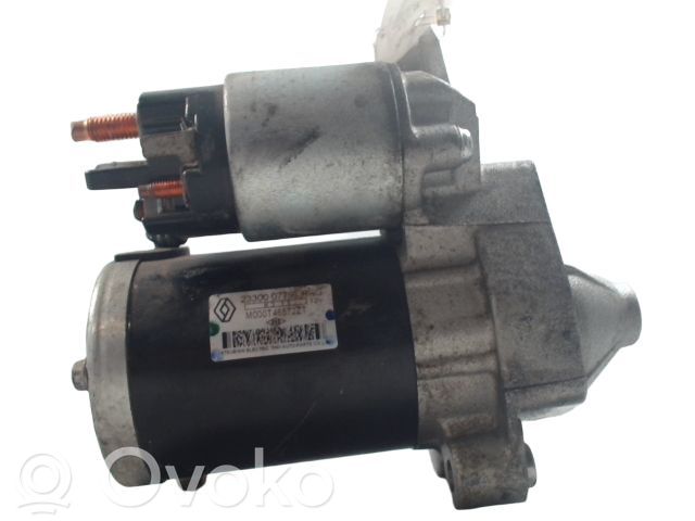 Renault Captur Starter motor 