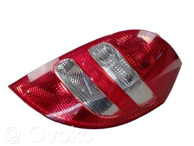Mercedes-Benz A W169 Lampă spate în caroserie 