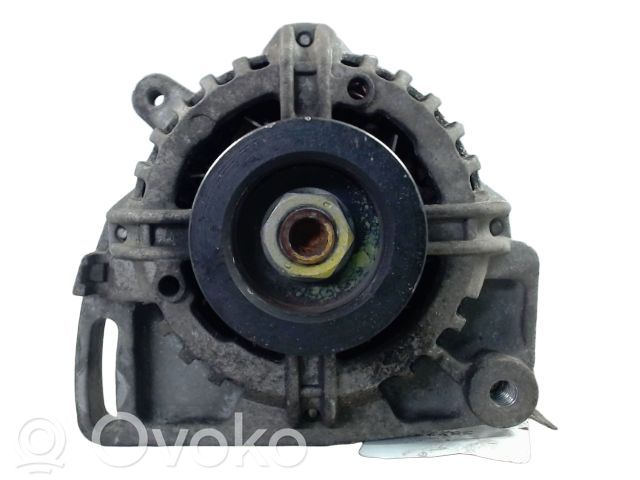 Renault Twingo II Generatore/alternatore 