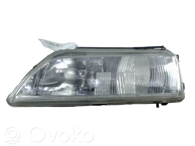Citroen Xantia Lampa przednia 
