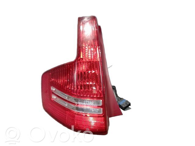 Takavalot   6350T8,00006350T8,051472A,05370715,054172A,0970931,16228031,2201853,354050011,4072191,42411061,5521919LUE,6350EE,6350J1,6350T8,718121201922,9655864080,CI4244164,CI4244164VIS,GP0866,LL192L