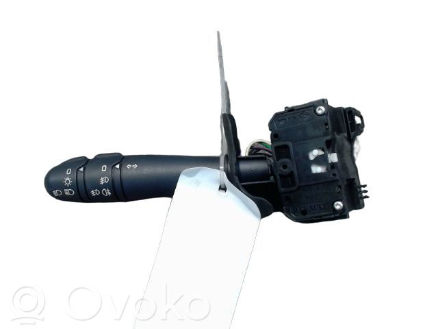 Renault Clio II Indicator stalk 
