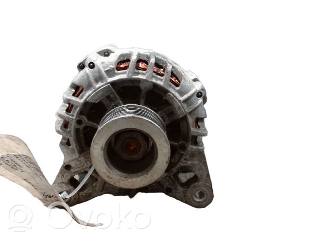 Renault Clio III Generator/alternator 