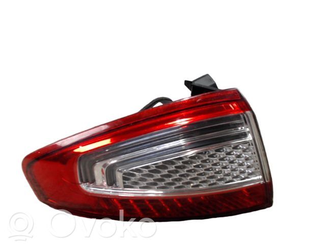 Ford Mondeo MK IV Galinis žibintas kėbule 