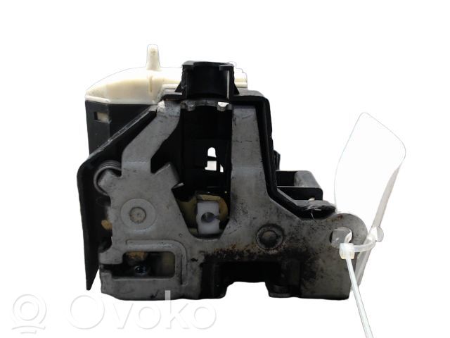 Renault Clio II Cerradura de puerta delantera 