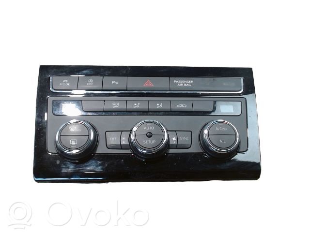 Seat Leon (5F) Climate control unit 