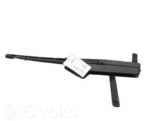 Audi Q7 4L Ramię wycieraczki szyby przedniej / czołowej 