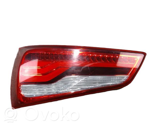 Takavalot   8XA945093A,8XA945093A