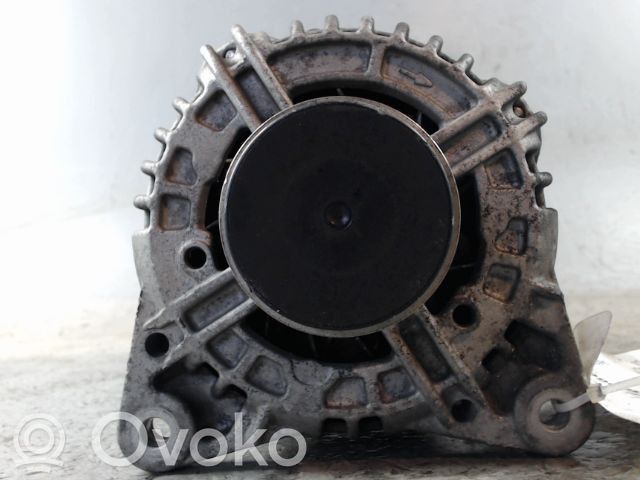 Renault Kangoo II Alternador 