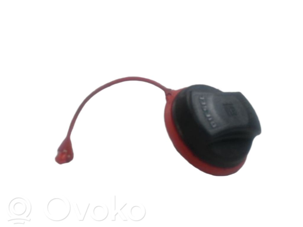 Opel Corsa D Bușon umplere rezervor combustibil 
