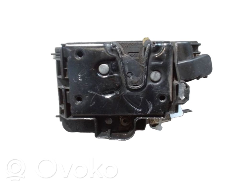 Volkswagen Polo III 6N 6N2 6NF Zamek drzwi przednich 