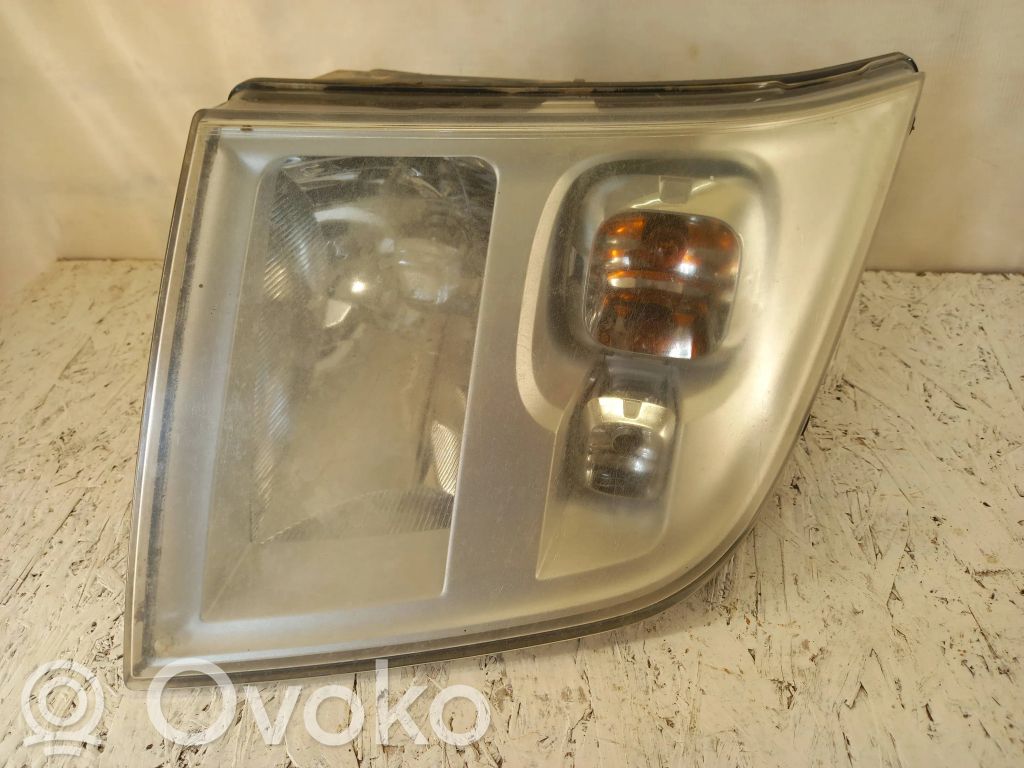 Headlight/headlamp   10090748