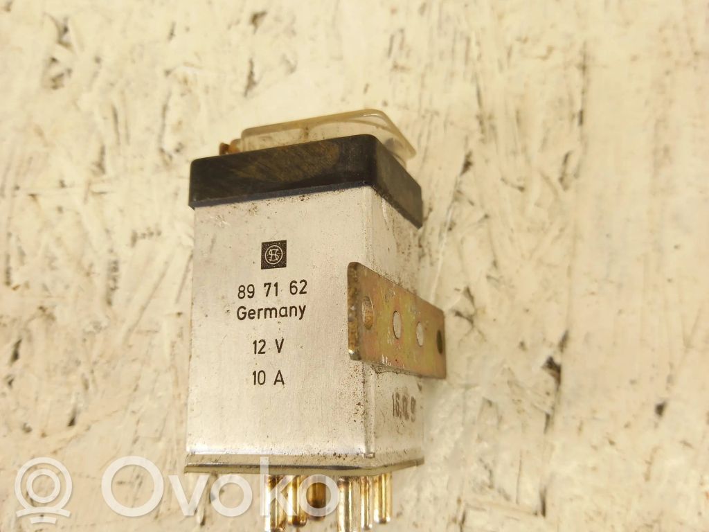 Mercedes-Benz E W124 Other relay 