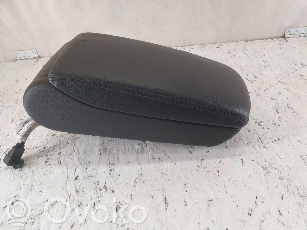 Audi A6 S6 C6 4F Reposabrazos 