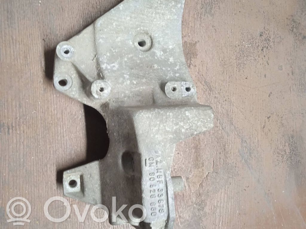 Opel Vectra B Engine mounting bracket 