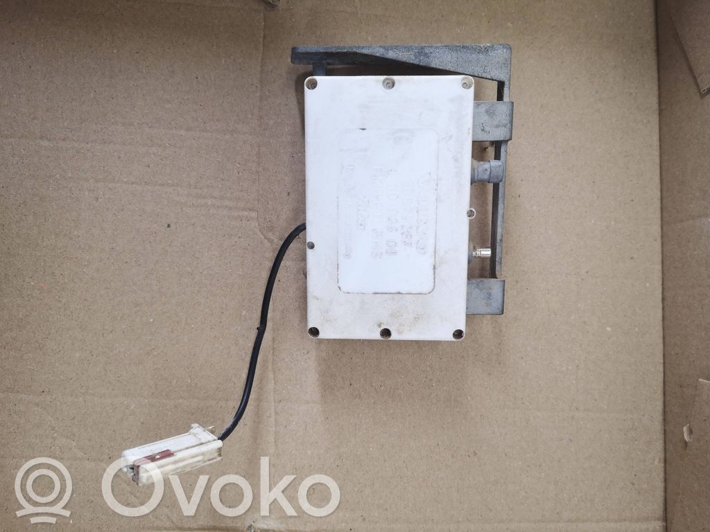 Volvo V70 Aerial antenna amplifier 