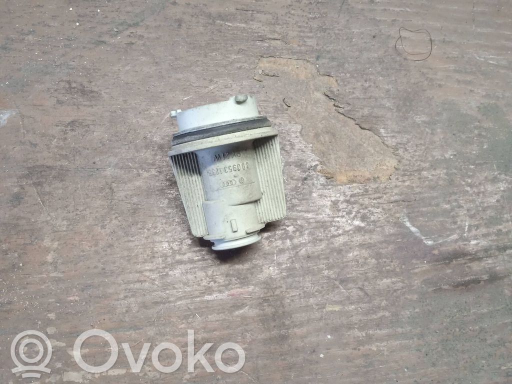Volkswagen PASSAT B5 Headlight part 