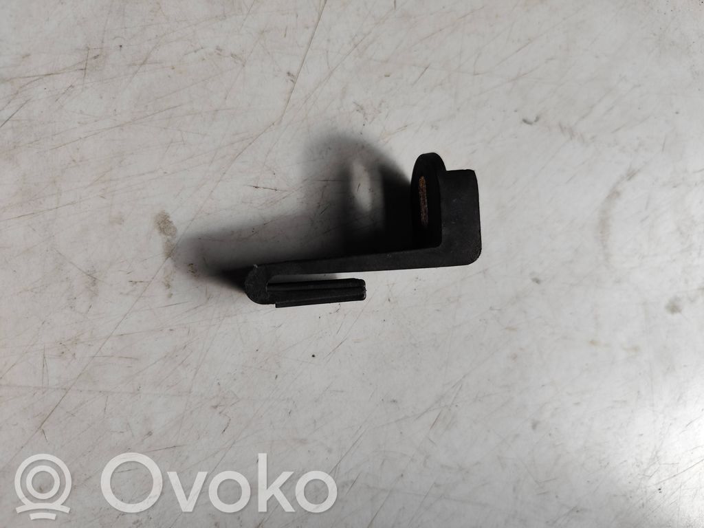 Audi A8 S8 D3 4E Headlight/headlamp mounting bracket 