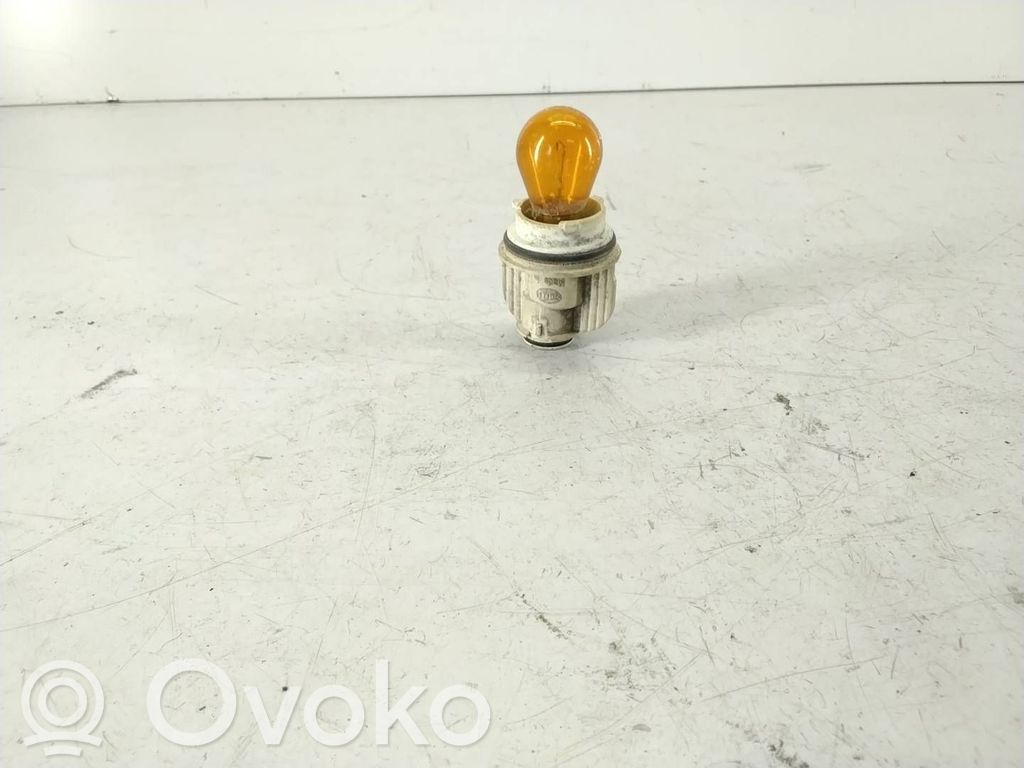 Audi A6 S6 C4 4A Front indicator light 