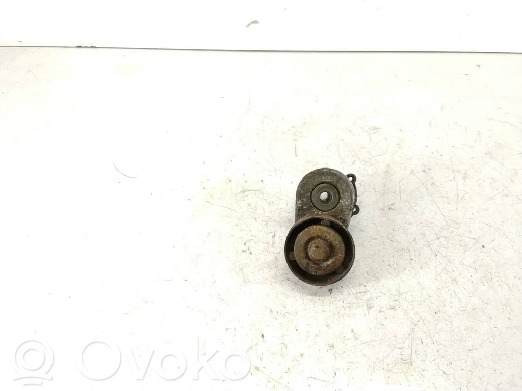 Chrysler Voyager Diržo įtempėjas 