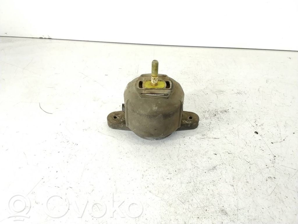 Gearbox mount   65398,MR4703,AV285
