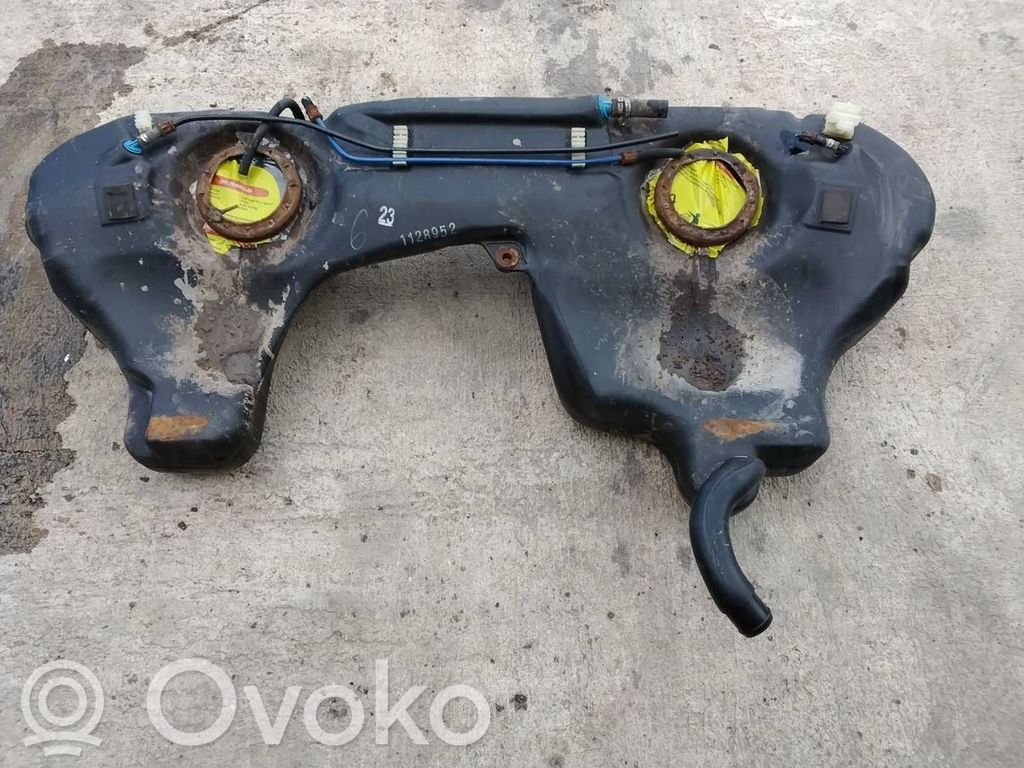BMW 3 E46 Fuel tank 