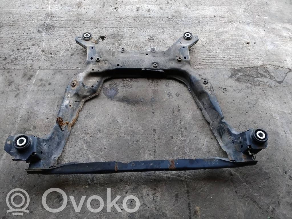 Priekinis traversas   CD340,FQGA000100123M,6G9N5000ER,703031418,AA0001000023M