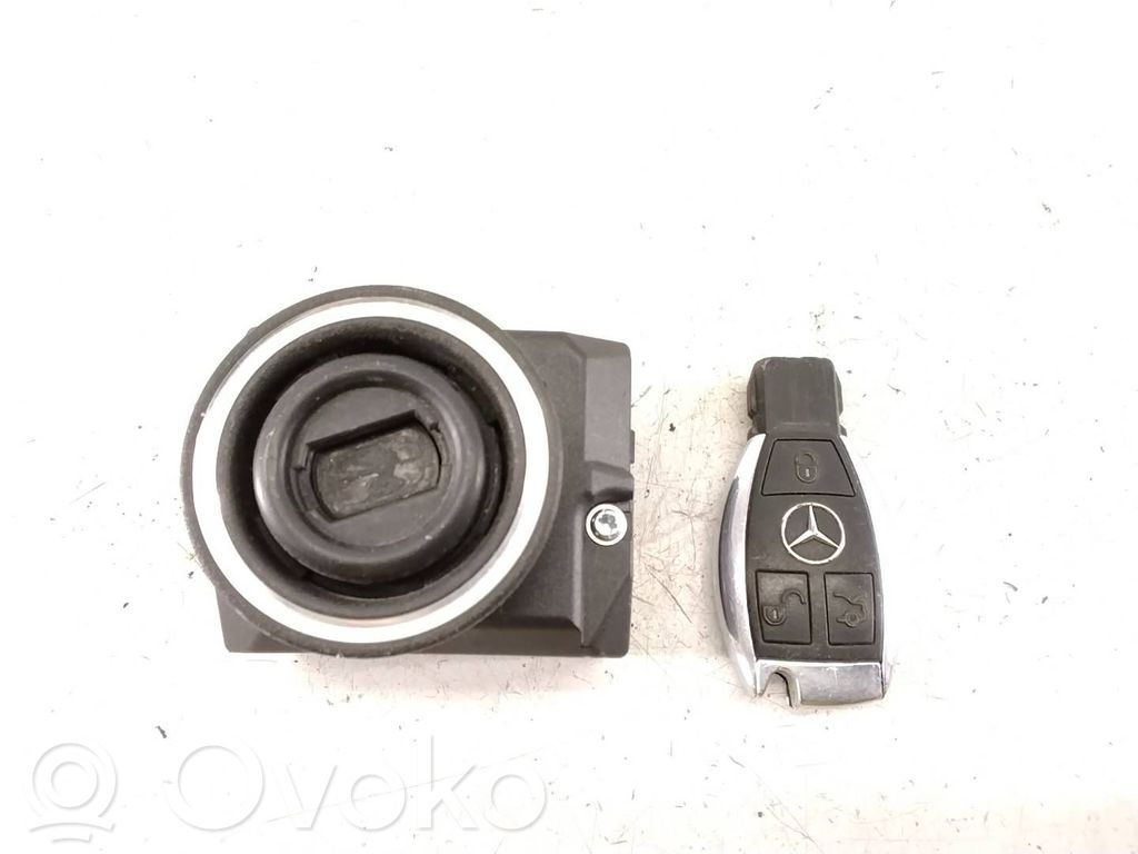 Mercedes-Benz R W251 Contact aprindere 