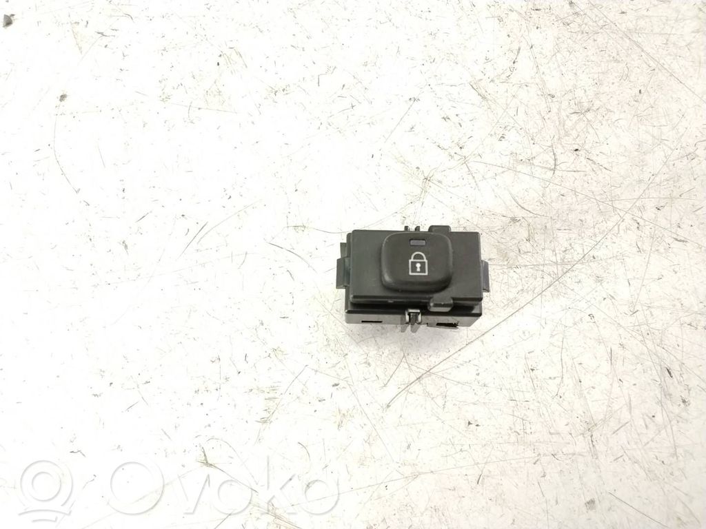 Central locking switch button   31343107,14W246