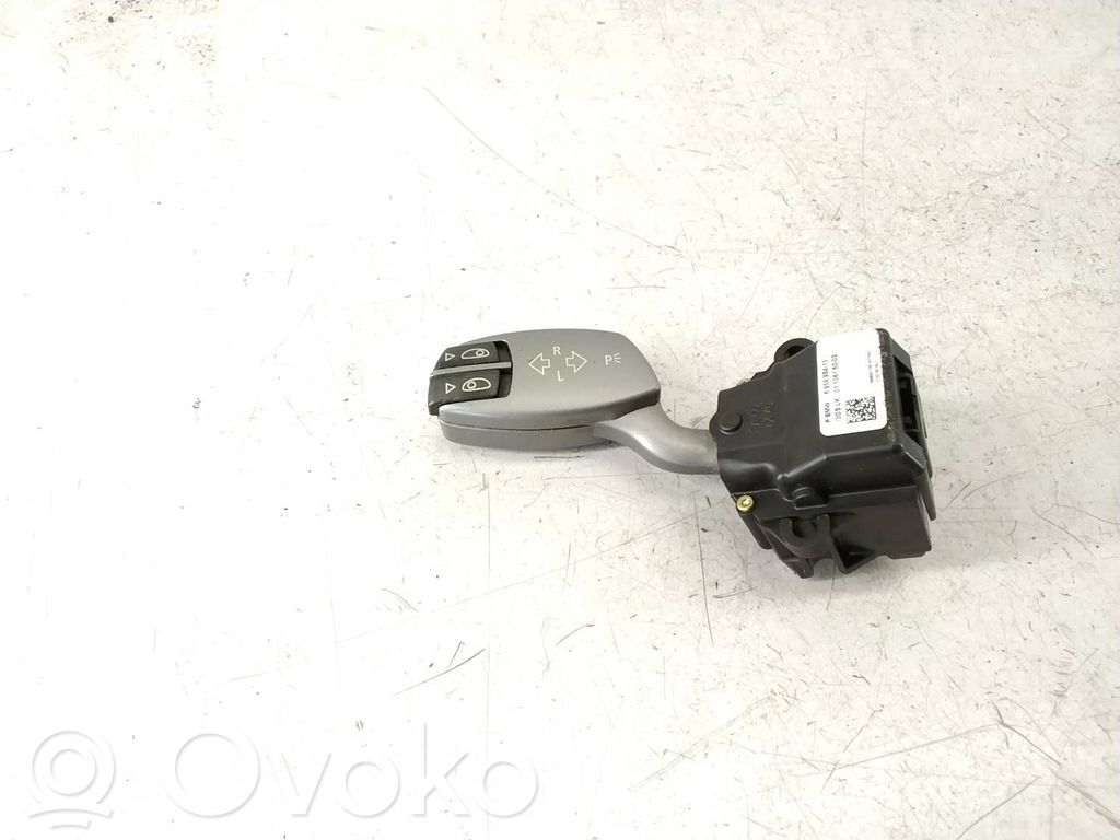 BMW 7 E65 E66 Manetka / Przełącznik kierunkowskazów 