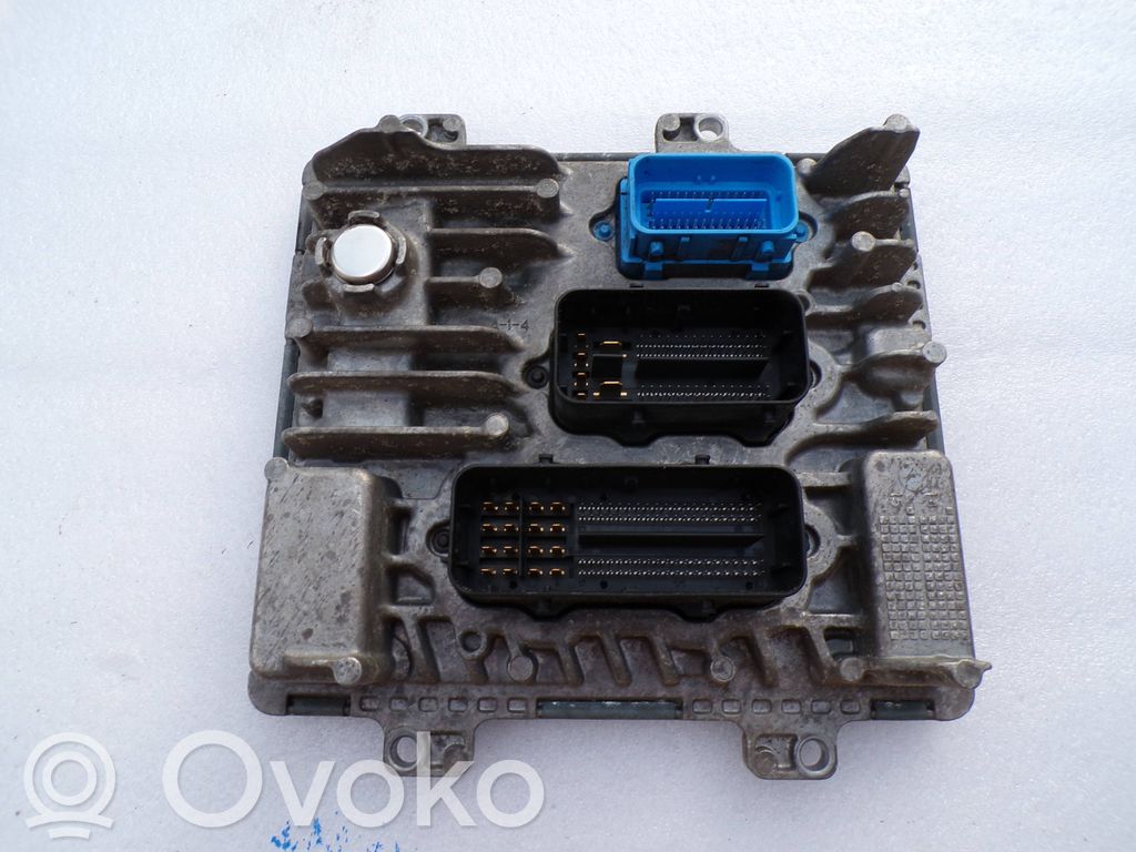 Opel Mokka Engine control unit/module 