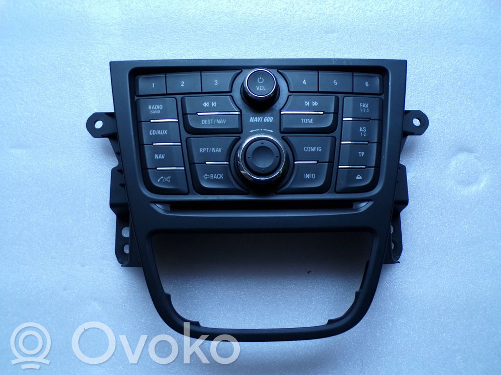 Opel Mokka Panel / Radioodtwarzacz CD/DVD/GPS 