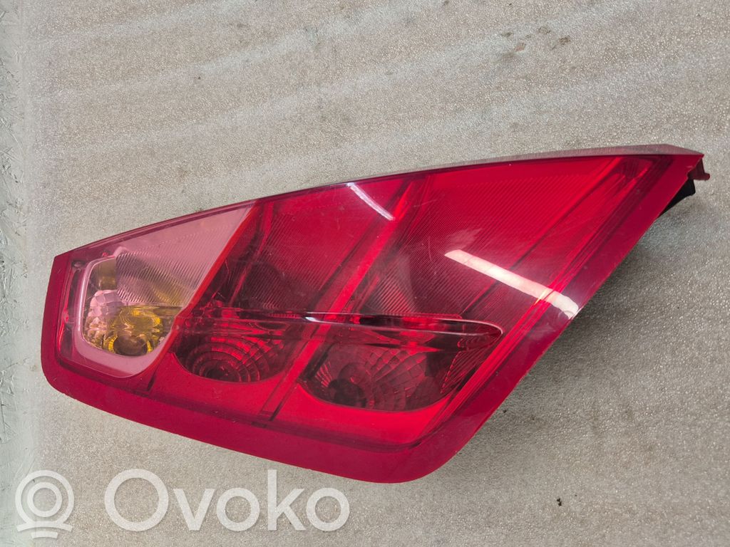 Fiat Grande Punto Lampa tylna 