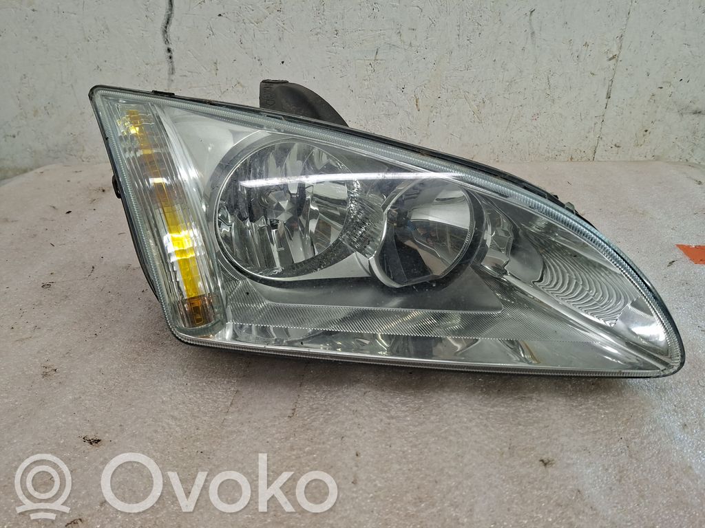 Ford Focus Headlight/headlamp 