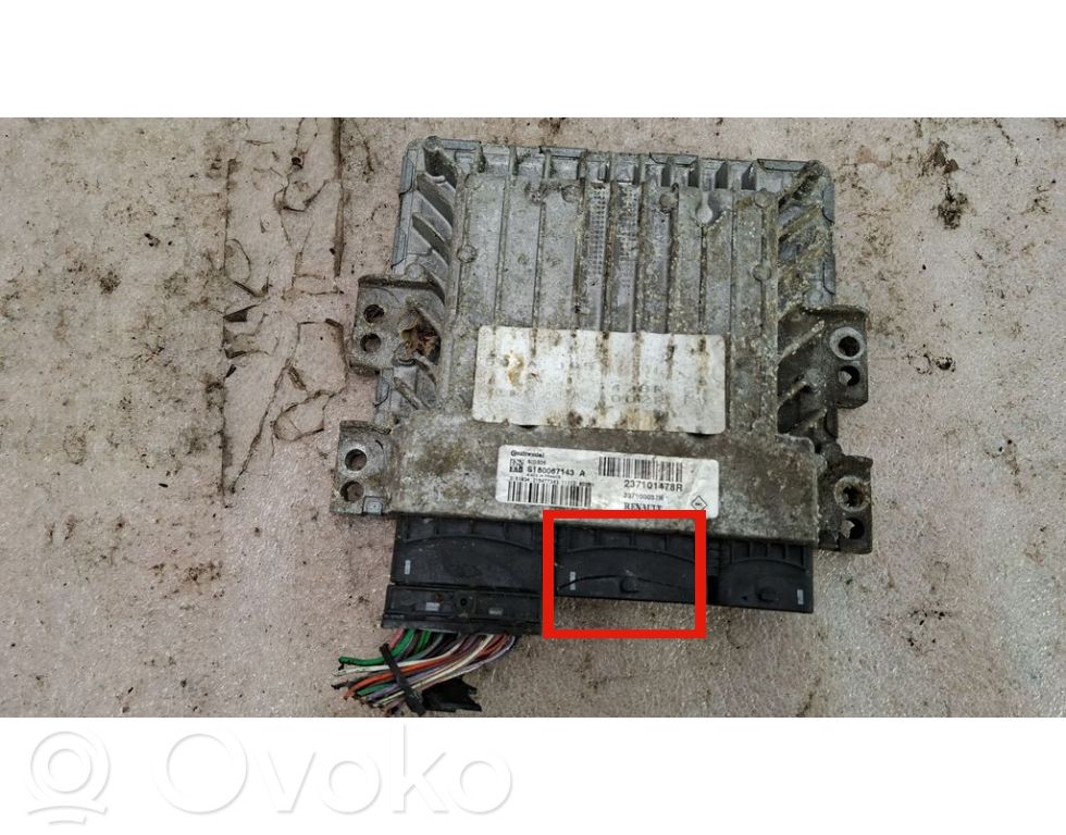 Renault Megane III Engine control unit/module 