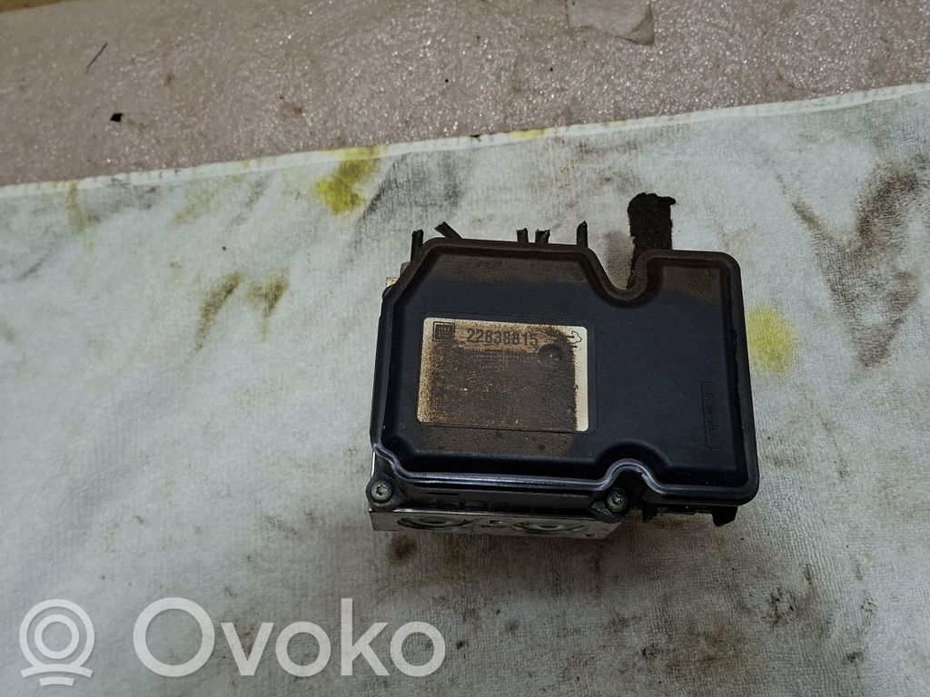 Opel Insignia A ABS Blokas 