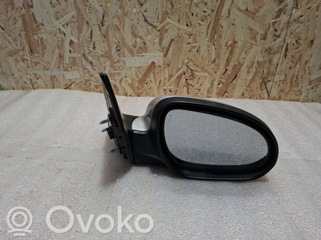 Hyundai i30 Front door electric wing mirror 